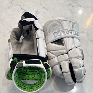 Maverik White Lacrosse Gloves